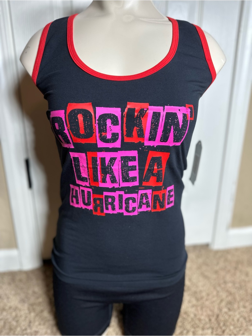 Zumba Fitness Rockin Like A Hurricane Racerback Tank Top Black Spicy Small NWT